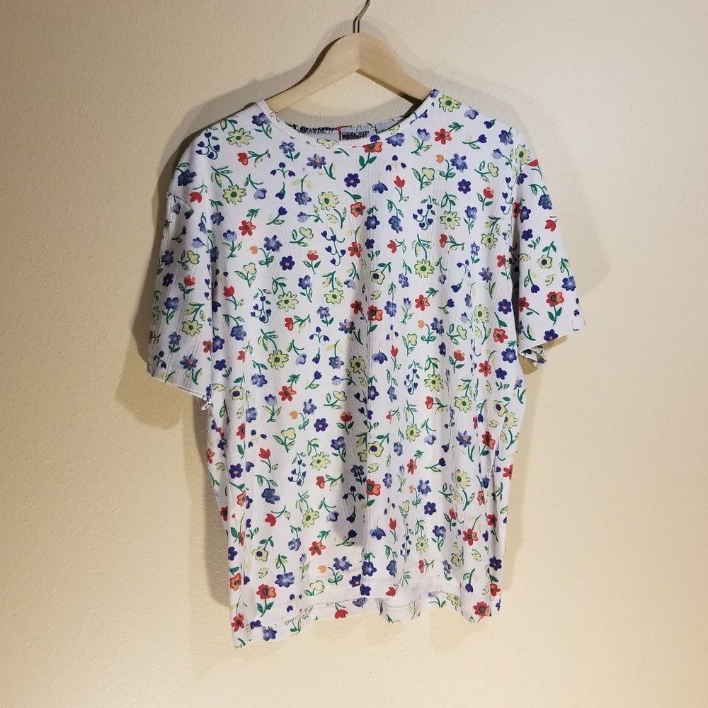 Cabin Creek adorable vintage tee‎